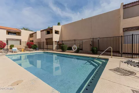 Exterior - 720 E Alice Ave #107, Phoenix, AZ 85020 photo 1 of 4