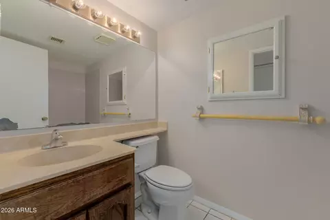 Bath - 720 E Alice Ave #107, Phoenix, AZ 85020 photo 2 of 2