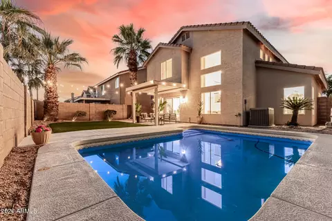 2905 E Glenhaven Dr, Phoenix, AZ 85048