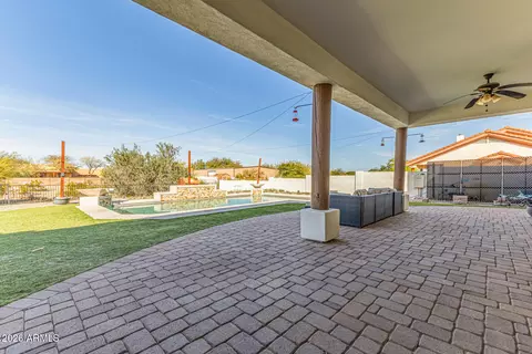 19822 W Colter St, Litchfield Park, AZ 85340