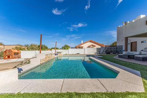 19822 W Colter St, Litchfield Park, AZ 85340