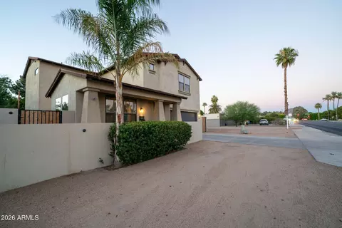Exterior - 1910 E Missouri Ave, Phoenix, AZ 85016 photo 2 of 9