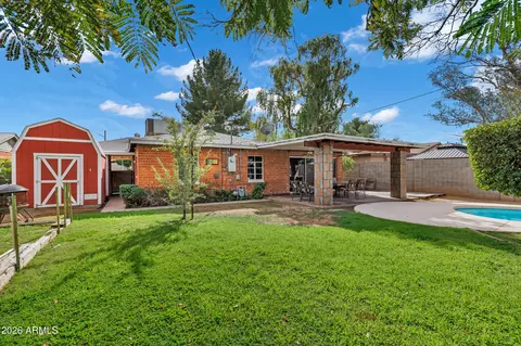 Exterior - 2842 E Cheery Lynn Rd, Phoenix, AZ 85016 photo 4 of 8
