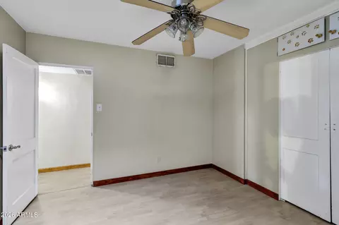 Bedroom - 2842 E Cheery Lynn Rd, Phoenix, AZ 85016 photo 1 of 4
