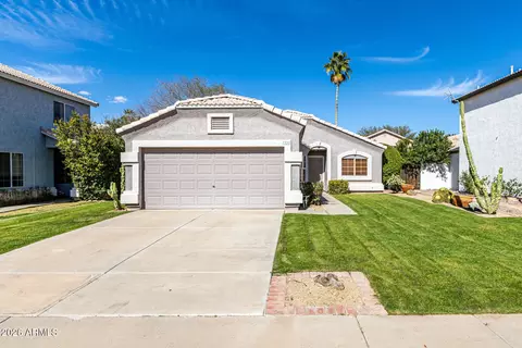 7522 E Lobo Ave, Mesa, AZ 85209