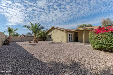 Exterior - 1611 El Parque Dr, Tempe, AZ 85282 photo 4 of 5