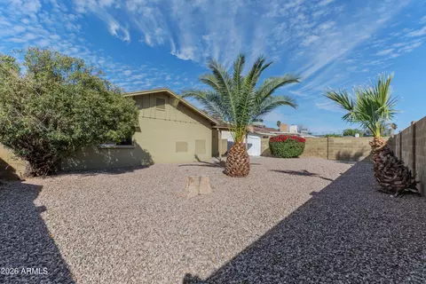 Exterior - 1611 El Parque Dr, Tempe, AZ 85282 photo 5 of 5