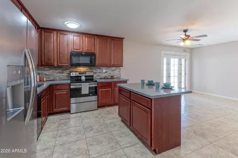 Kitchen - 1611 El Parque Dr, Tempe, AZ 85282 photo 4 of 4