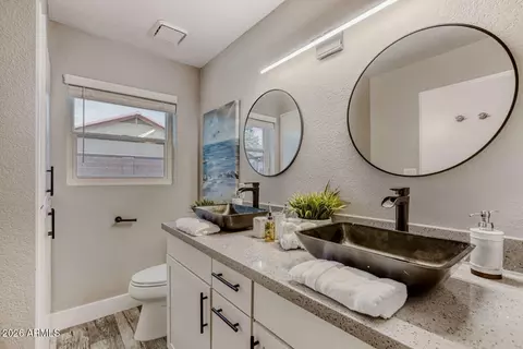Bath - 490 E San Angelo Ave, Gilbert, AZ 85234 photo 1 of 4