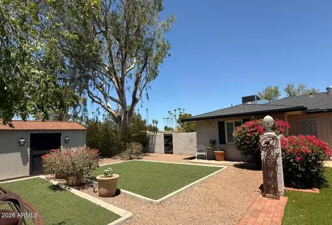 Exterior - 3201 E Colter St, Phoenix, AZ 85018 photo 6 of 12