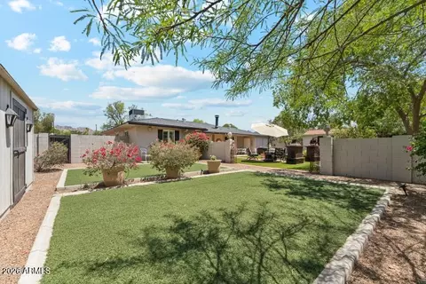 Exterior - 3201 E Colter St, Phoenix, AZ 85018 photo 7 of 12