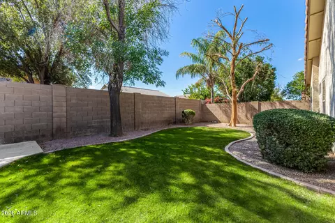 Exterior - 669 E Cathy Dr, Gilbert, AZ 85296 photo 8 of 8