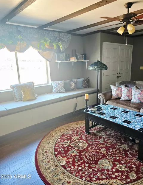 Living - 3401 E Paradise Ln, Phoenix, AZ 85032 photo 4 of 4
