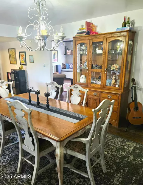 Dining - 3401 E Paradise Ln, Phoenix, AZ 85032 photo 1 of 2