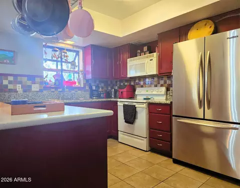 Kitchen - 3401 E Paradise Ln, Phoenix, AZ 85032 photo 1 of 3