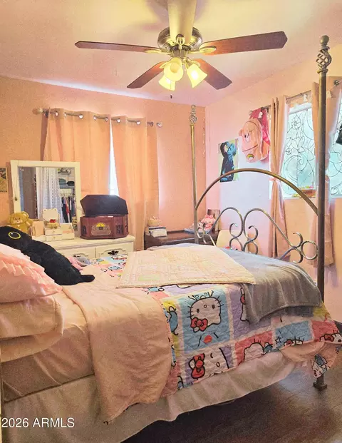 Bedroom - 3401 E Paradise Ln, Phoenix, AZ 85032 photo 1 of 3