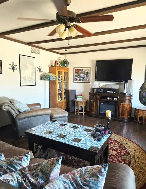 Living - 3401 E Paradise Ln, Phoenix, AZ 85032 photo 1 of 4