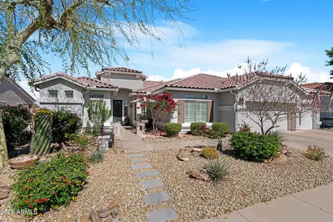 Exterior - 4586 E Nightingale Ln, Gilbert, AZ 85298 photo 2 of 7
