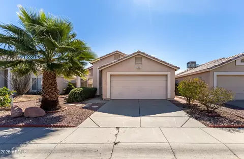 3537 W Tina Ln, Glendale, AZ 85310