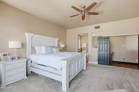 Bedroom - 1114 E Carlise Rd, Phoenix, AZ 85086 photo 2 of 8