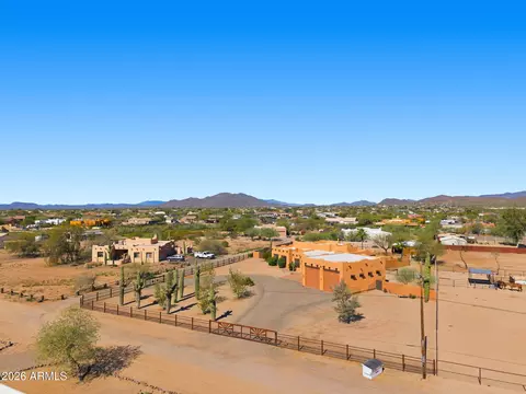 View/Area - 1114 E Carlise Rd, Phoenix, AZ 85086 photo 6 of 8