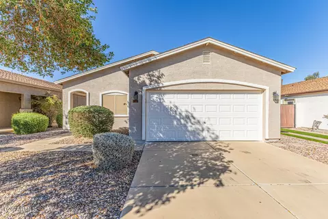 1078 E Desert Moon Trl, San Tan Valley, AZ 85143