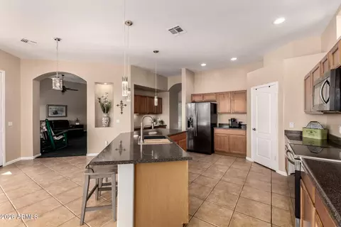 Kitchen - 11443 Ellis St, Mesa, AZ 85207 photo 3 of 3