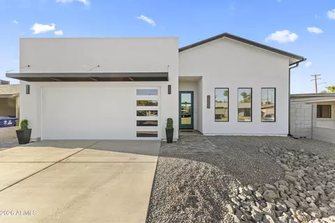 2009 E Don Carlos Ave, Tempe, AZ 85281