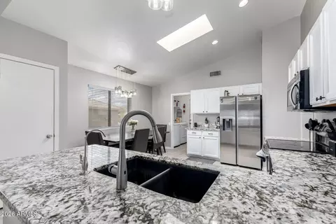 Kitchen - 3407 Escuda Rd, Phoenix, AZ 85050 photo 1 of 3
