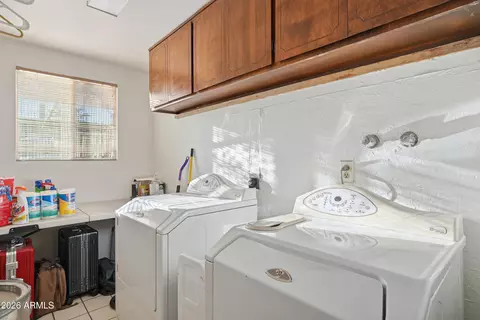 3830 E Shangri La Rd, Phoenix, AZ 85028 photo 13