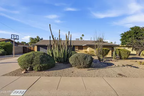3830 E Shangri La Rd, Phoenix, AZ 85028