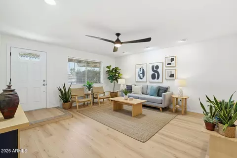 3830 E Shangri La Rd, Phoenix, AZ 85028 photo 8