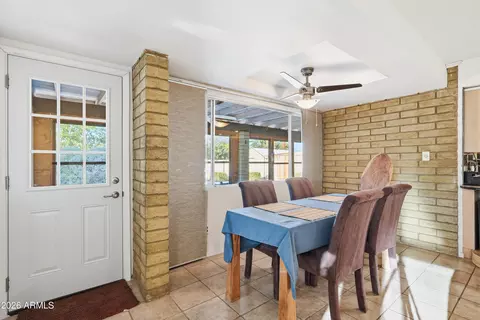 3830 E Shangri La Rd, Phoenix, AZ 85028 photo 11