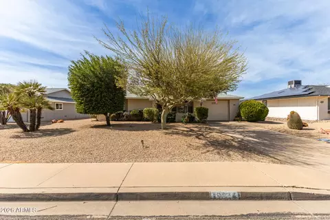 19214 N 133rd Ave, Sun City West, AZ 85375