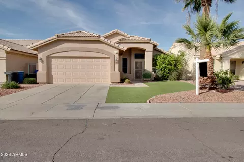 1076 W Glenmere Dr, Chandler, AZ 85224