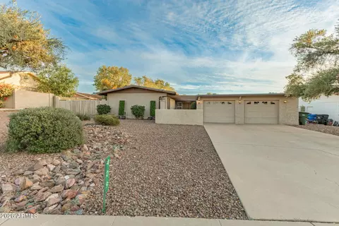 409 E Port Au Prince Ln, Phoenix, AZ 85022
