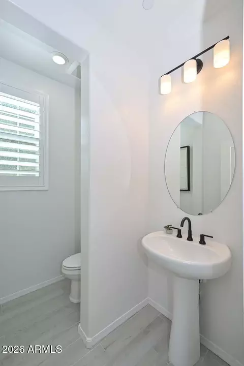 Bath - 2665 S Catherine Dr #101, Gilbert, AZ 85295 photo 5 of 5