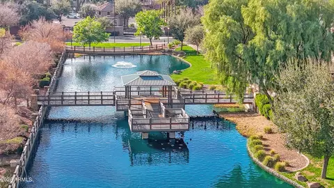 View/Area - 2665 S Catherine Dr #101, Gilbert, AZ 85295 photo 9 of 15