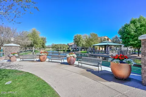 View/Area - 2665 S Catherine Dr #101, Gilbert, AZ 85295 photo 3 of 15