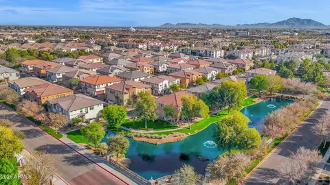 View/Area - 2665 S Catherine Dr #101, Gilbert, AZ 85295 photo 8 of 15