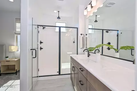 Bath - 2665 S Catherine Dr #101, Gilbert, AZ 85295 photo 1 of 5