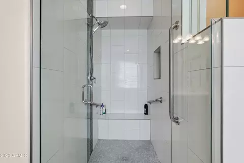 Bath - 3447 E Vaughn Ave, Gilbert, AZ 85234 photo 3 of 4