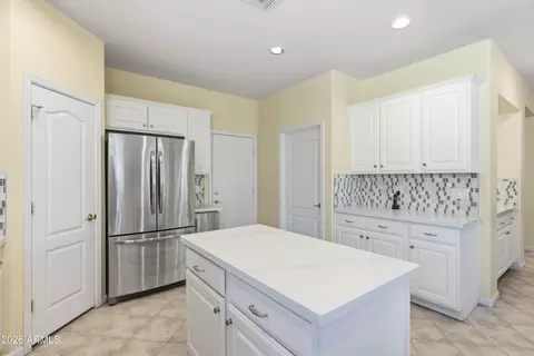 Kitchen - 3447 E Vaughn Ave, Gilbert, AZ 85234 photo 3 of 5