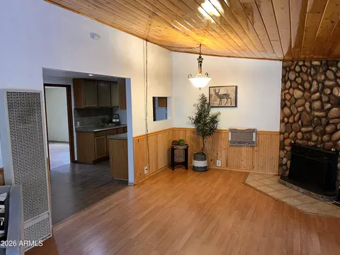 Living - 3209 N Miller Dr, Pine, AZ 85544 photo 4 of 5