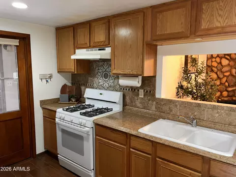 Kitchen - 3209 N Miller Dr, Pine, AZ 85544 photo 2 of 3