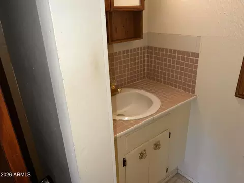 Bath - 3209 N Miller Dr, Pine, AZ 85544 photo 1 of 3