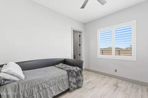 Bedroom - 11 E Cavalry Dr, Phoenix, AZ 85086 photo 5 of 7