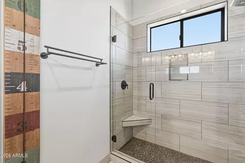 Bath - 11 E Cavalry Dr, Phoenix, AZ 85086 photo 5 of 5