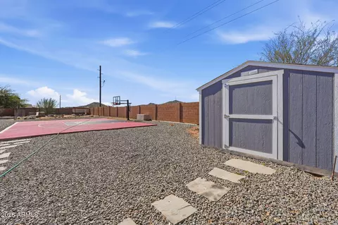 Exterior - 11 E Cavalry Dr, Phoenix, AZ 85086 photo 7 of 7