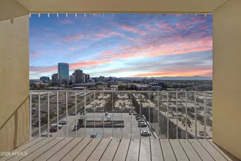 207 W Clarendon Ave #A12, Phoenix, AZ 85013
